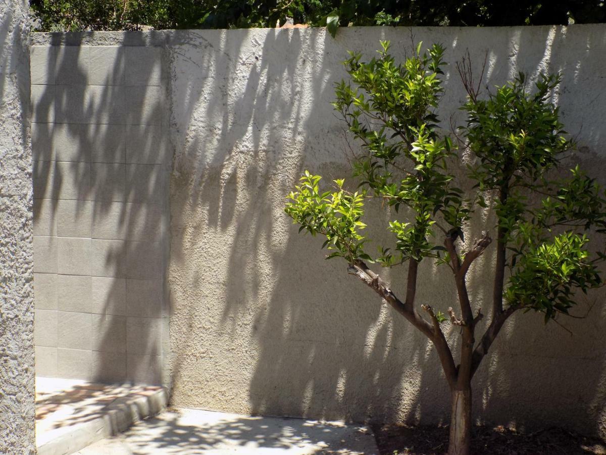 Casa Vacanze Gardenia โซลานาส ภายนอก รูปภาพ