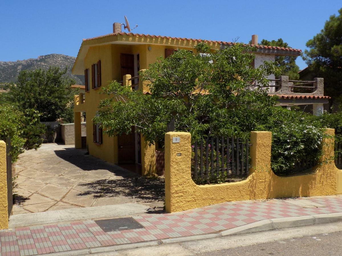 Casa Vacanze Gardenia โซลานาส ภายนอก รูปภาพ